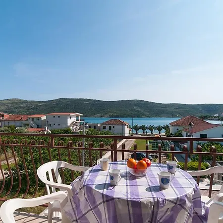 Annie * Poljica (Trogir)